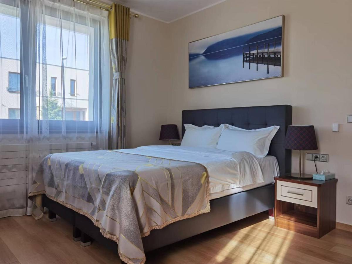 Yipin Villa Prague Luaran gambar